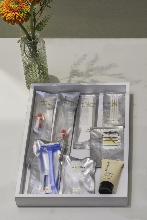 Image 1
